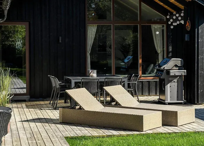 Bv227-blavand-sonder-vasevej-44 بيت للعطل *